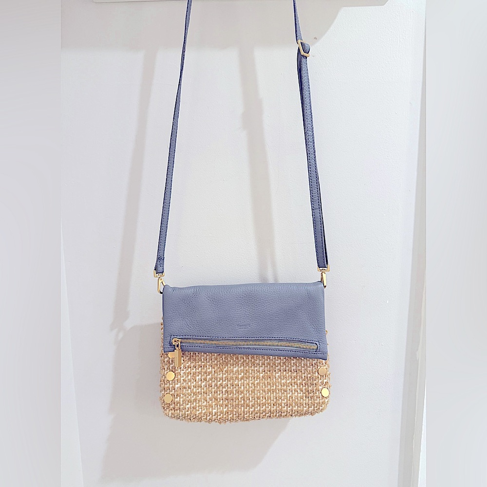 Hammit VIP Daybreak soft blue raffia purse